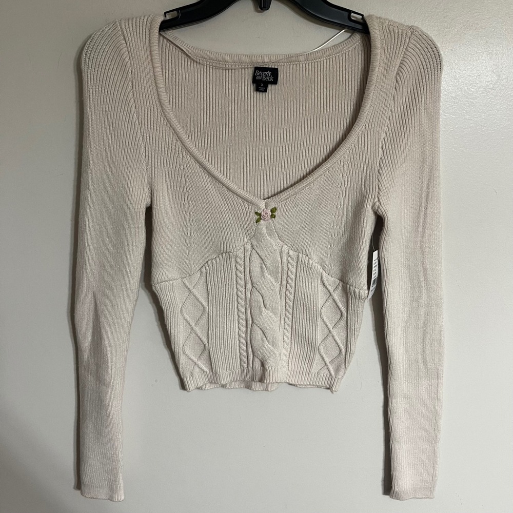 Beverly and Beck PacSun Cropped Sweater Lilac Rosebud Cable Knit Size Small‎ NEW